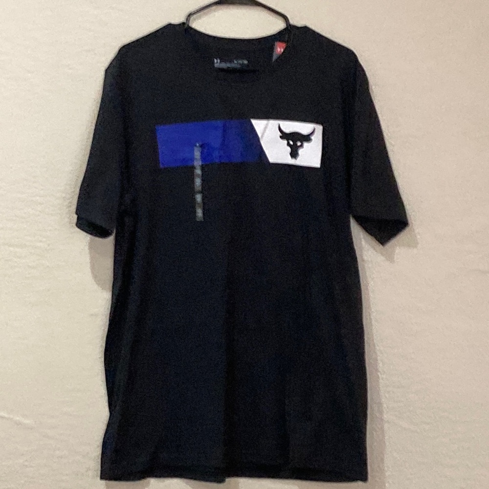 Men’s New with tags, XL Under Armour Heatgear Black T-Shirt